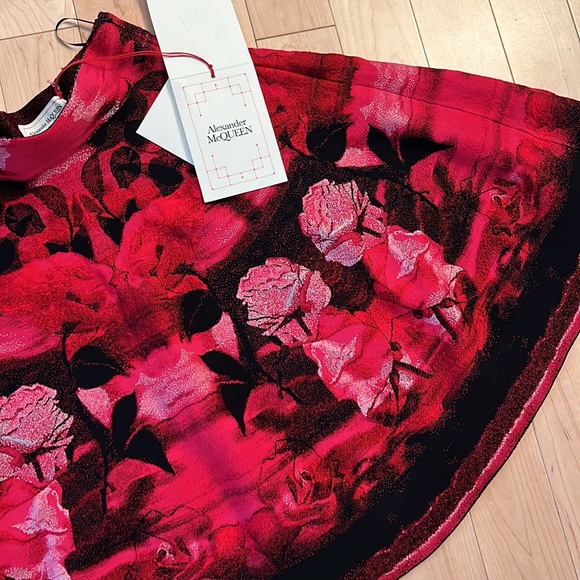 Alexander McQueen Skirt Size L Red English Blurred Rose Jacquard Mini Skirt - Picture 5 of 6